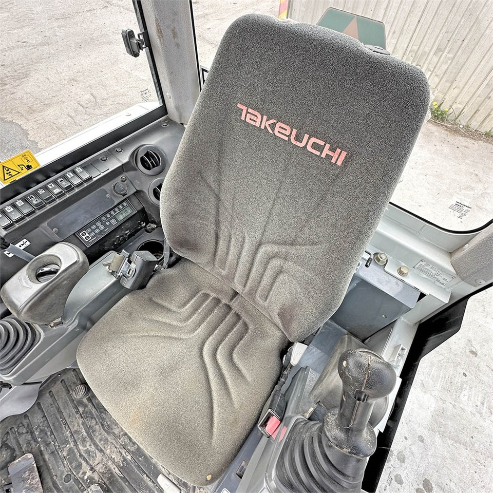Мини-экскаватор Takeuchi TB230: фото 14