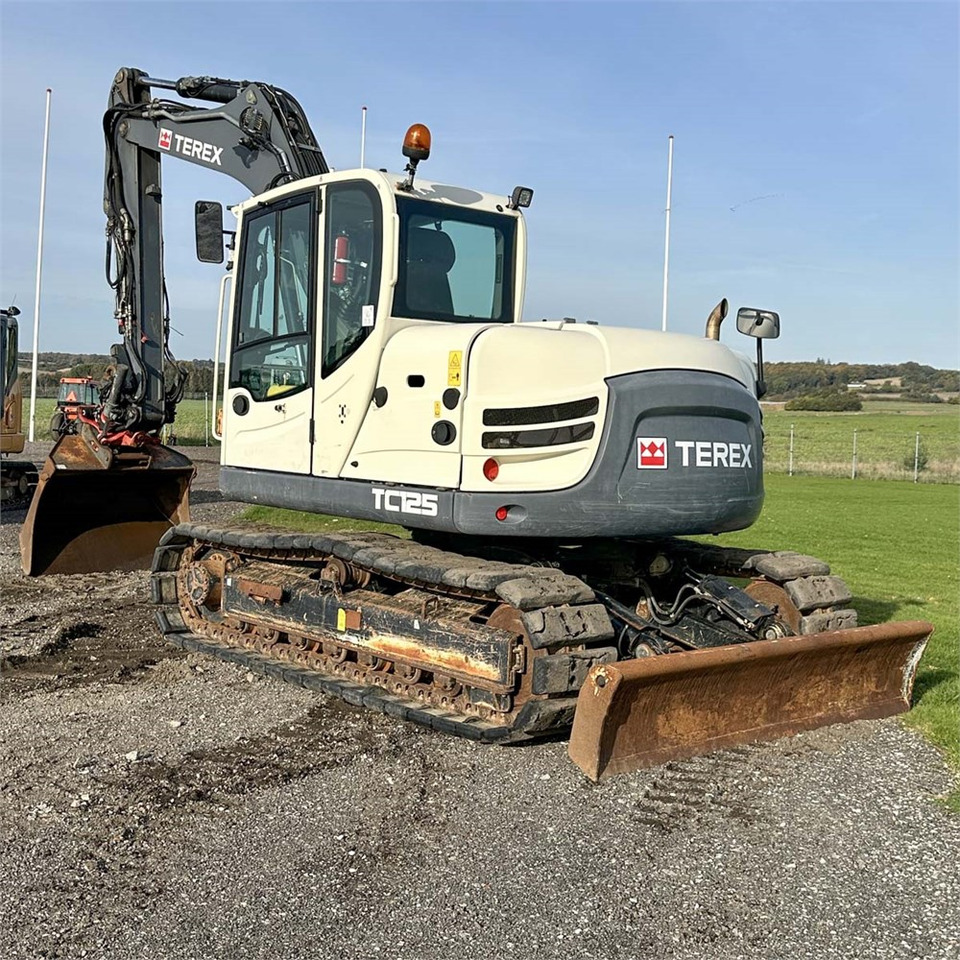 Terex TC 125 - Гусеничный экскаватор: фото 4 Terex TC 125 - Гусеничный экскаватор: фото 4