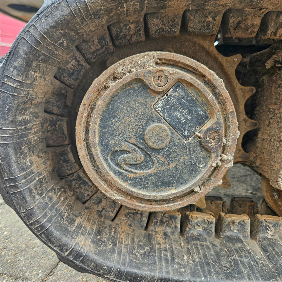 Мини-экскаватор Terex TC16: фото 30