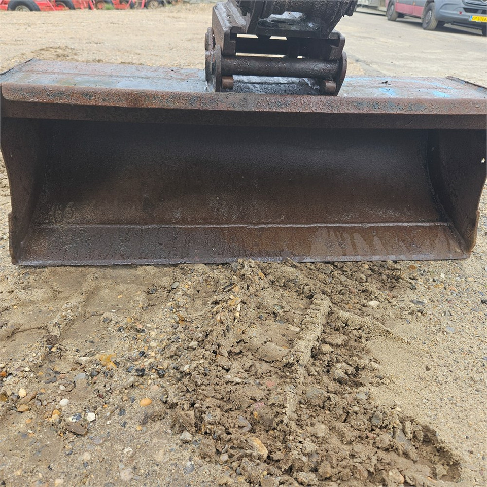 Мини-экскаватор Terex TC16: фото 26