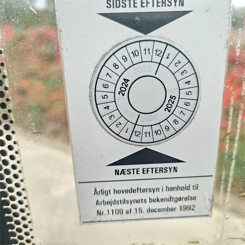 Мини-экскаватор Terex TC16: фото 16