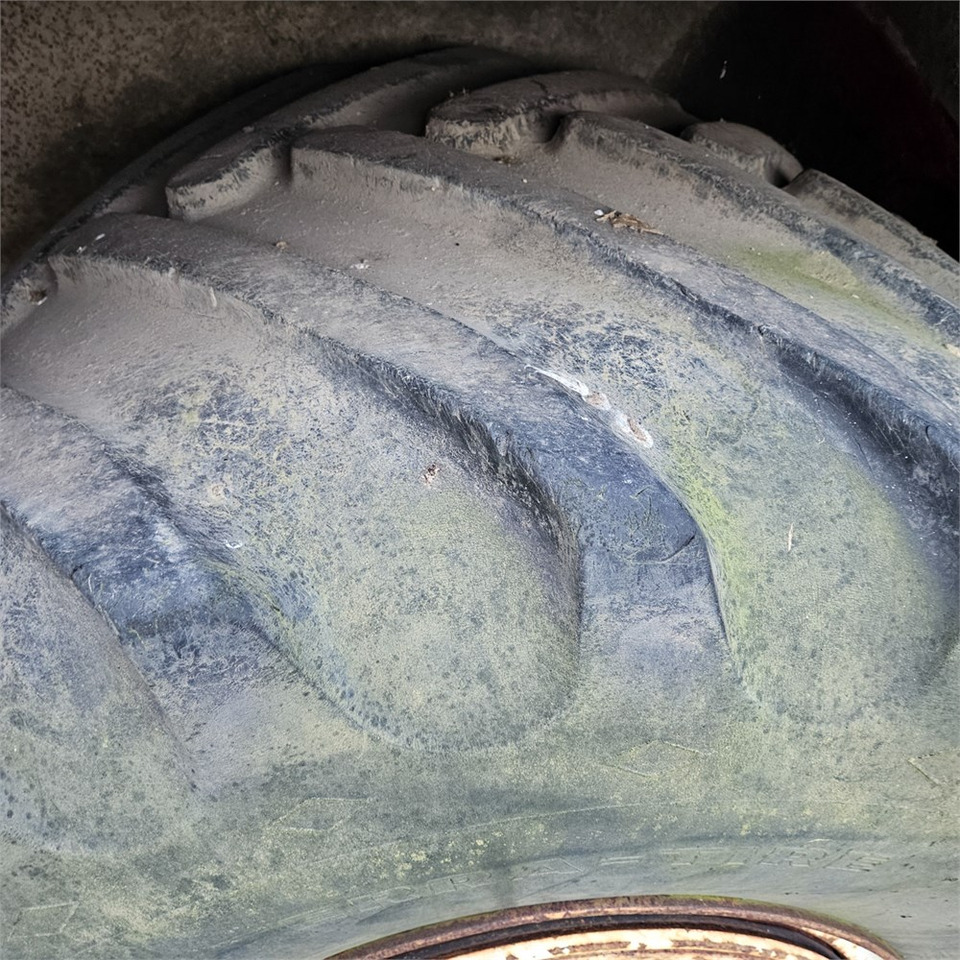 Техника для внесения удобрений Terragator 2104: фото 24