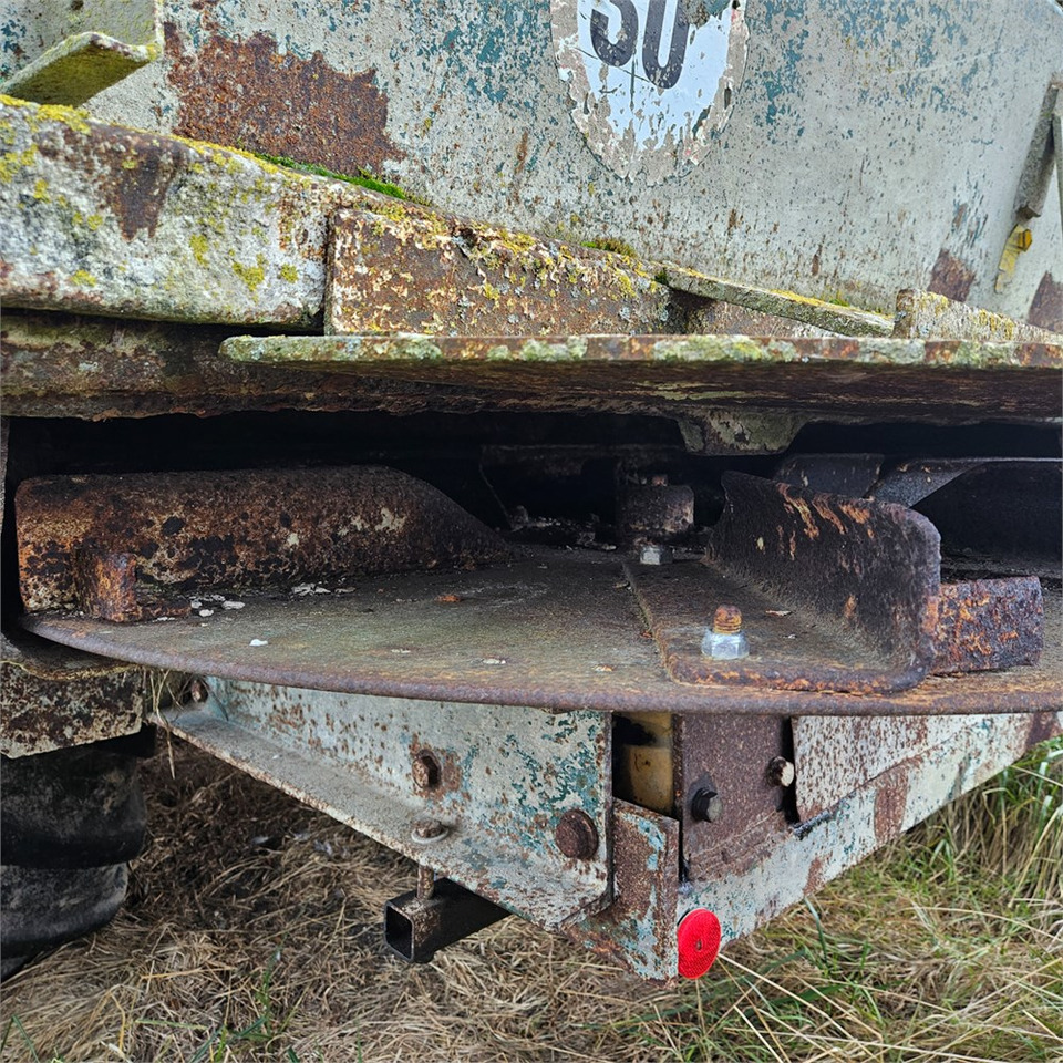 Техника для внесения удобрений Terragator 2104: фото 20