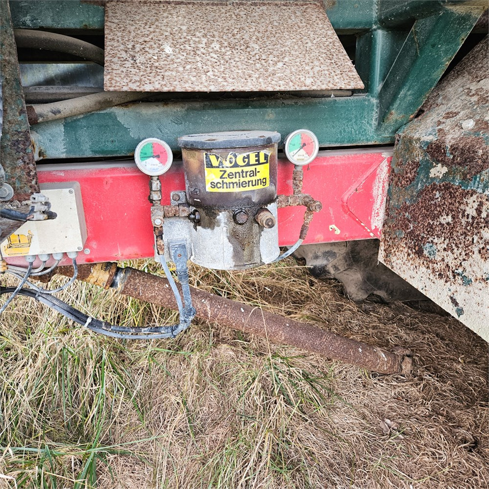 Техника для внесения удобрений Terragator 2104: фото 17