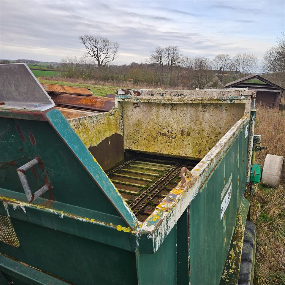 Техника для внесения удобрений Terragator 2104: фото 7