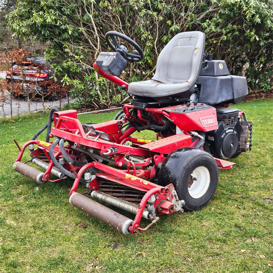 Toro Greensmaster 3100 - Газонокосилка: фото 1 Toro Greensmaster 3100 - Газонокосилка: фото 1