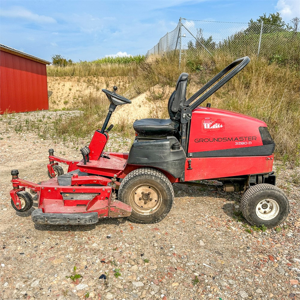 Toro Groundsmaster 3280 D - Газонокосилка: фото 4 Toro Groundsmaster 3280 D - Газонокосилка: фото 4