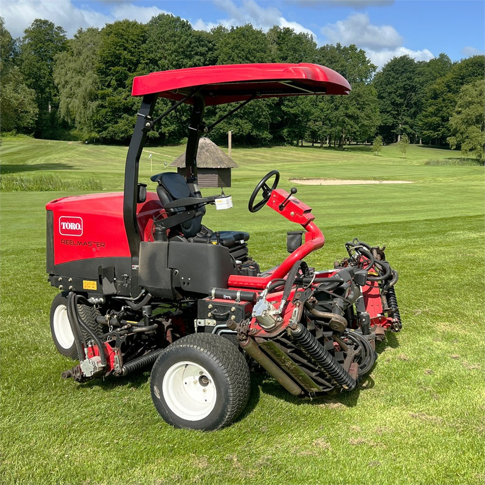 Toro Reelmaster 3575 D - Газонокосилка: фото 1 Toro Reelmaster 3575 D - Газонокосилка: фото 1