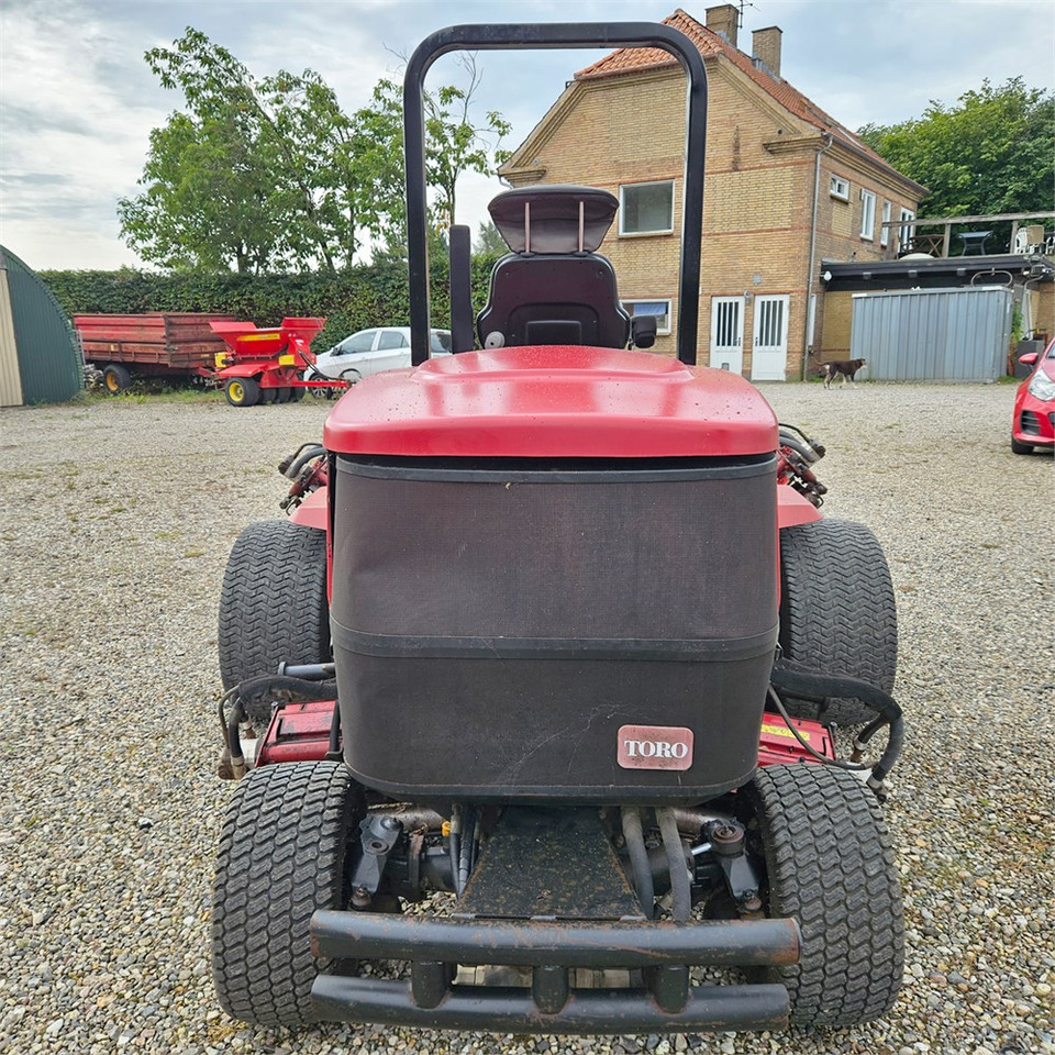 Toro Reelmaster 6500 D - Газонокосилка: фото 5 Toro Reelmaster 6500 D - Газонокосилка: фото 5