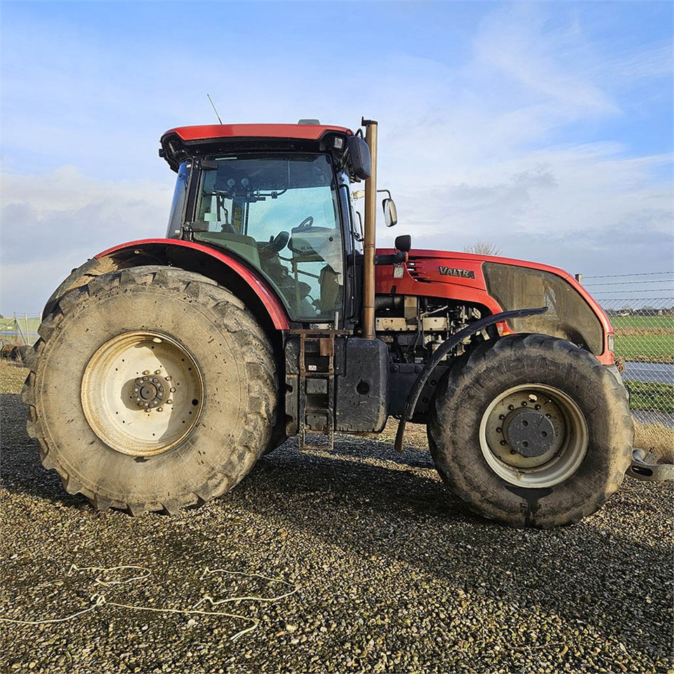 Valtra S322 - Трактор: фото 2 Valtra S322 - Трактор: фото 2
