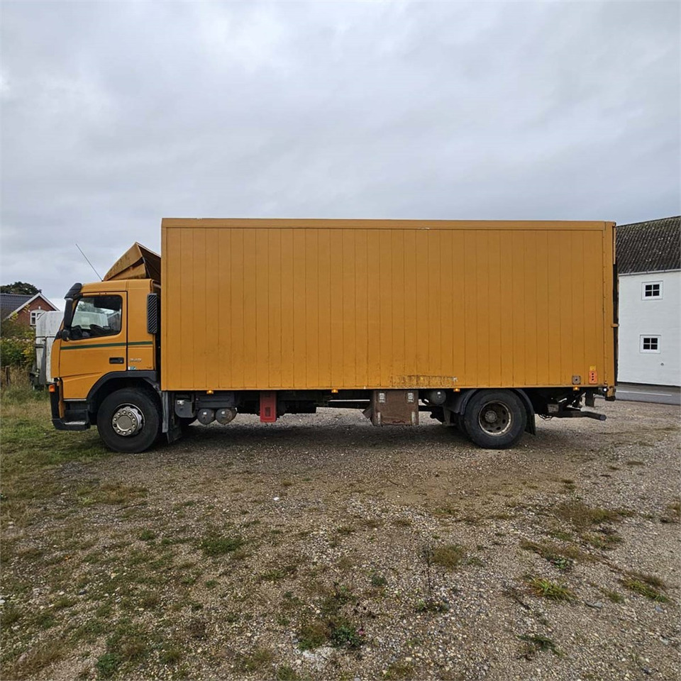 Volvo FM - Грузовик с закрытым кузовом: фото 3 Volvo FM - Грузовик с закрытым кузовом: фото 3