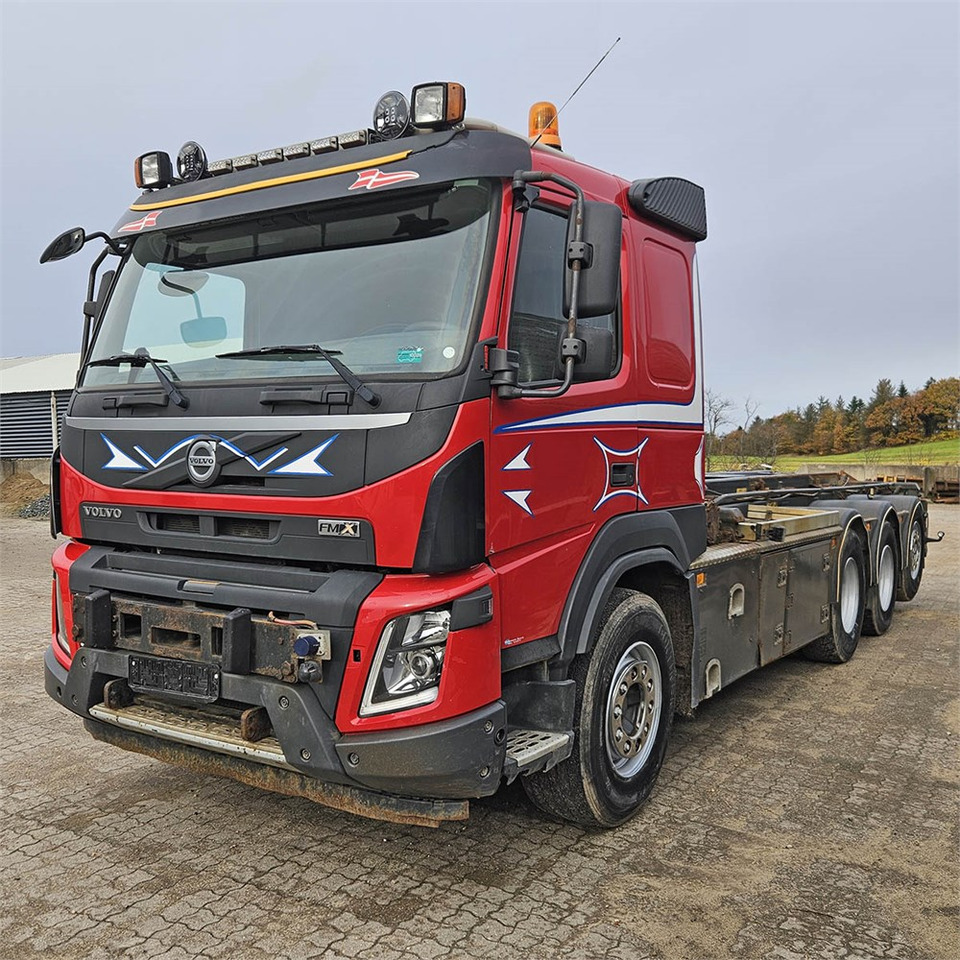 Volvo FMX 500 - Тросовый мультилифт: фото 1 Volvo FMX 500 - Тросовый мультилифт: фото 1