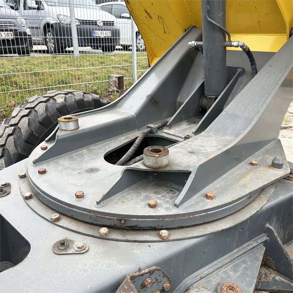 Сочленённый самосвал Wacker Neuson DW60: фото 8 Сочленённый самосвал Wacker Neuson DW60: фото 8