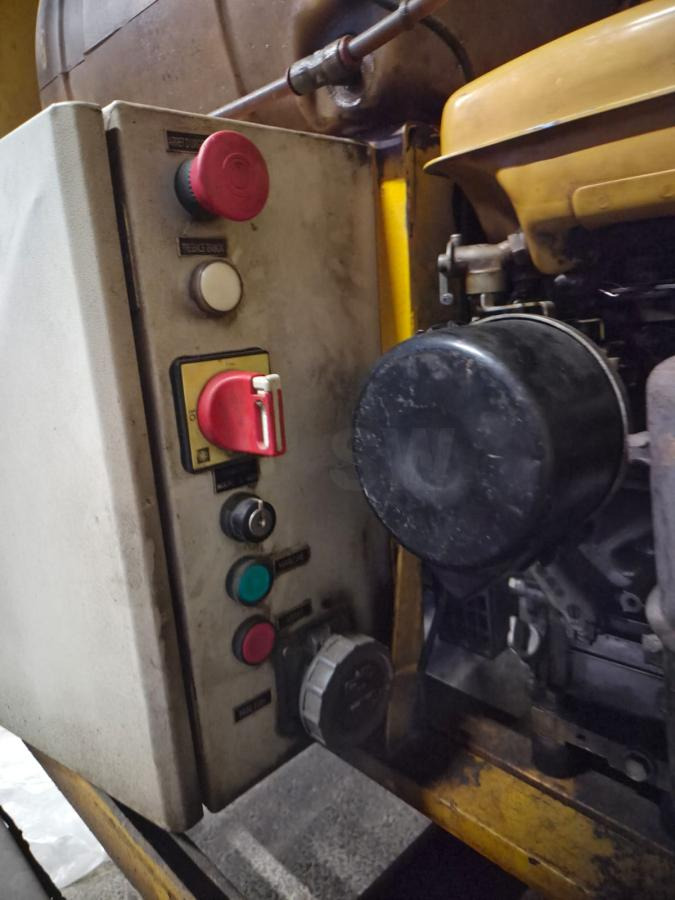 Гудронатор CMTP BOUILLE TRACTEE 2000 LITRES: фото 11