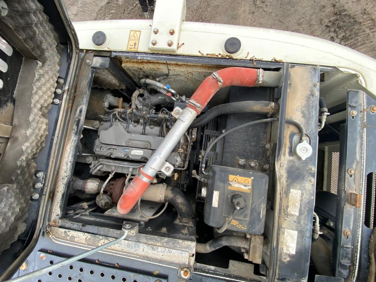 Колёсный экскаватор Hidromek HMK 140W-3B: фото 11