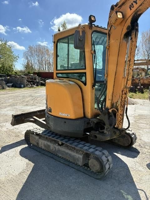 Hyundai ROBEX 27Z-9 - Мини-экскаватор: фото 5 Hyundai ROBEX 27Z-9 - Мини-экскаватор: фото 5