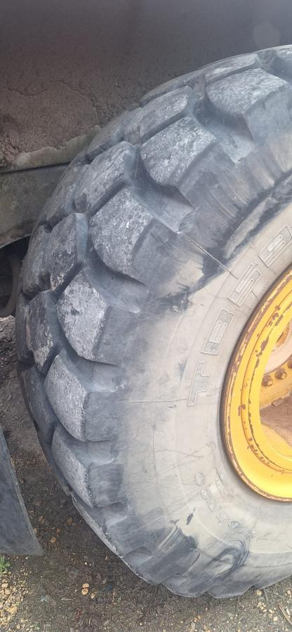 Колёсный погрузчик Liebherr L580: фото 8 Колёсный погрузчик Liebherr L580: фото 8