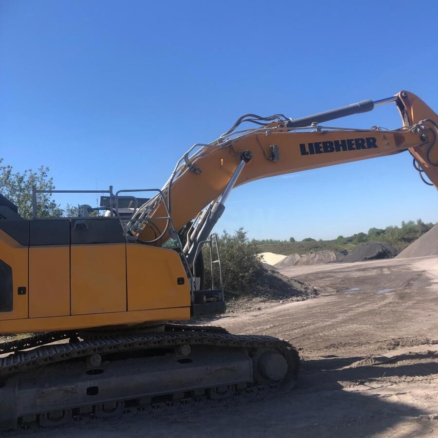 Liebherr R 930NLC - Гусеничный экскаватор: фото 1 Liebherr R 930NLC - Гусеничный экскаватор: фото 1