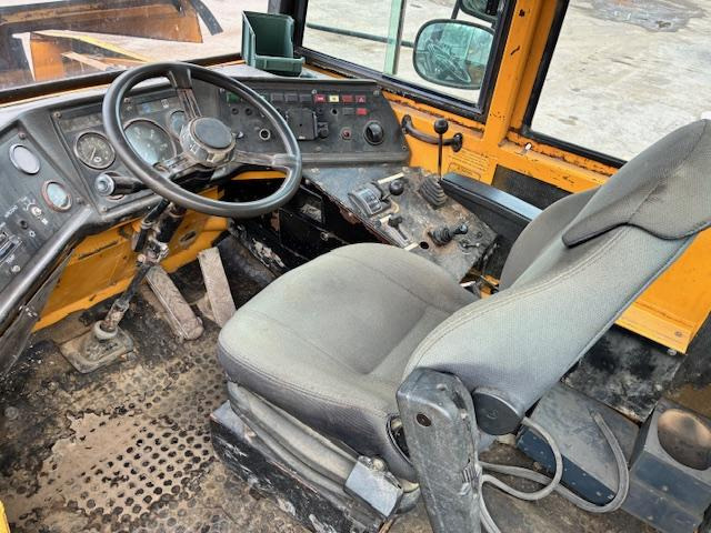Volvo A 25B - Сочленённый самосвал: фото 5 Volvo A 25B - Сочленённый самосвал: фото 5