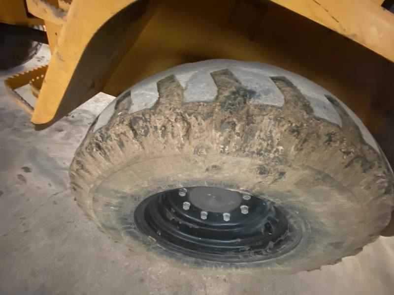 Компактный фронтальный погрузчик Volvo L 30 B ZX: фото 13 Компактный фронтальный погрузчик Volvo L 30 B ZX: фото 13