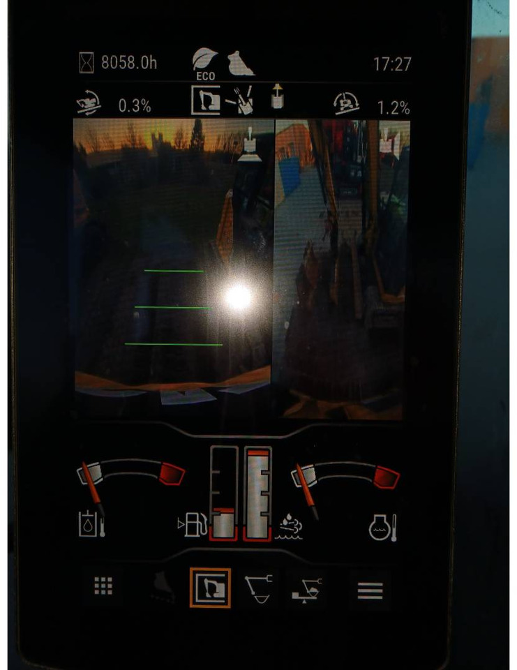 CAT 320 - Гусеничный экскаватор: фото 3 CAT 320 - Гусеничный экскаватор: фото 3