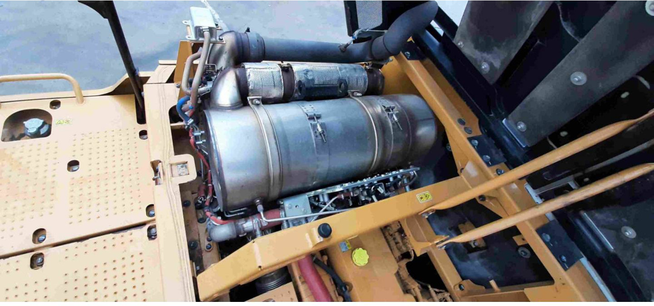 Гусеничный экскаватор CAT 352F: фото 27