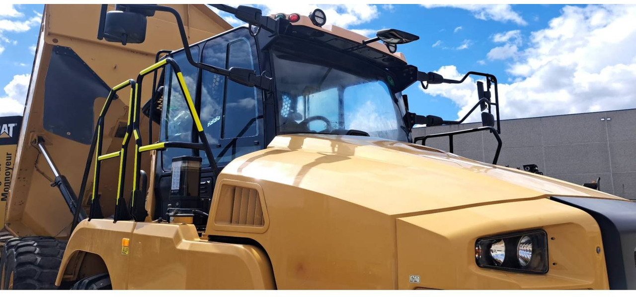 CAT 730 - Сочленённый самосвал: фото 3 CAT 730 - Сочленённый самосвал: фото 3