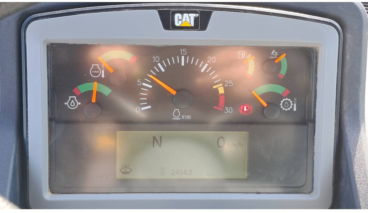 CAT 730 - Сочленённый самосвал: фото 5 CAT 730 - Сочленённый самосвал: фото 5