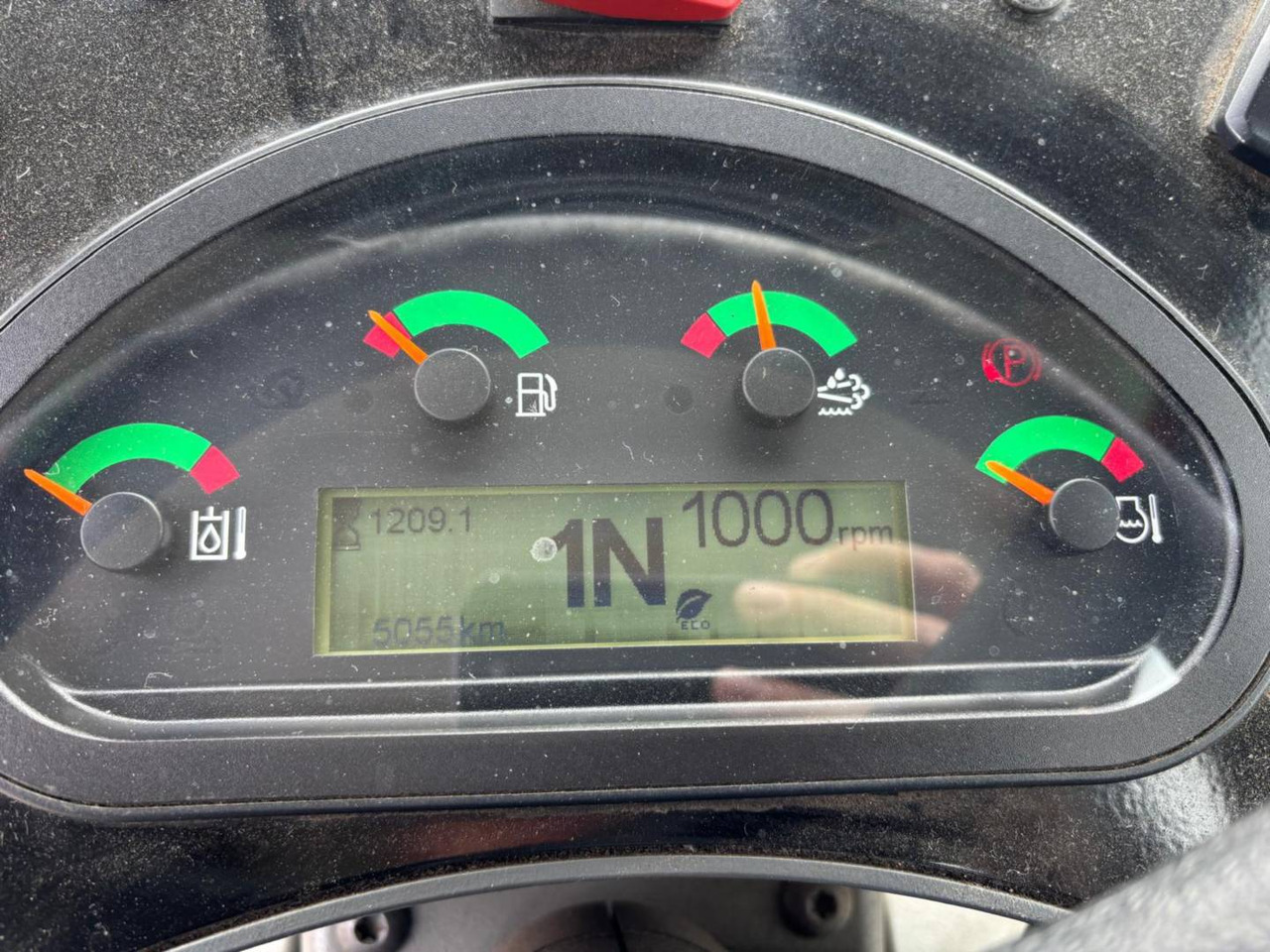 CAT 914M - Колёсный погрузчик: фото 5 CAT 914M - Колёсный погрузчик: фото 5