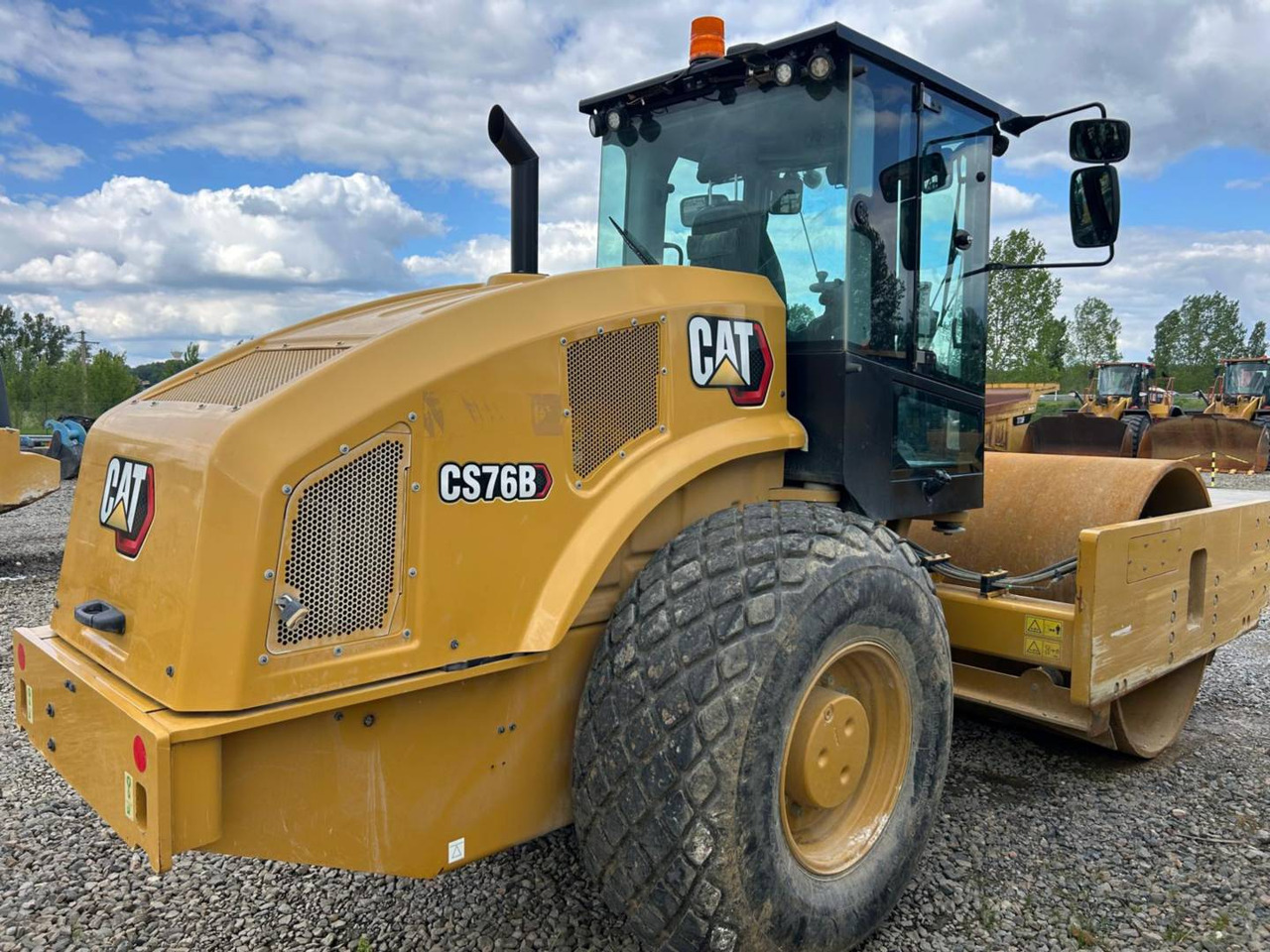 CAT CS76B - Компактор: фото 3 CAT CS76B - Компактор: фото 3