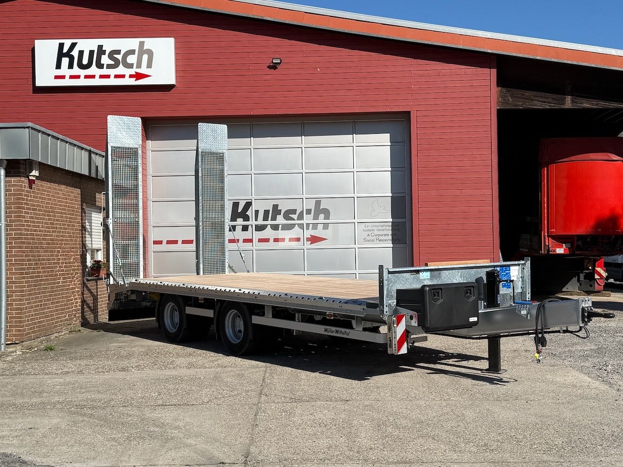 Müller-Mitteltal ETÜ-TA-R 21 Tieflader 7m, luftgefedert, LED - Прицеп бортовой/ Платформа: фото 2 Müller-Mitteltal ETÜ-TA-R 21 Tieflader 7m, luftgefedert, LED - Прицеп бортовой/ Платформа: фото 2