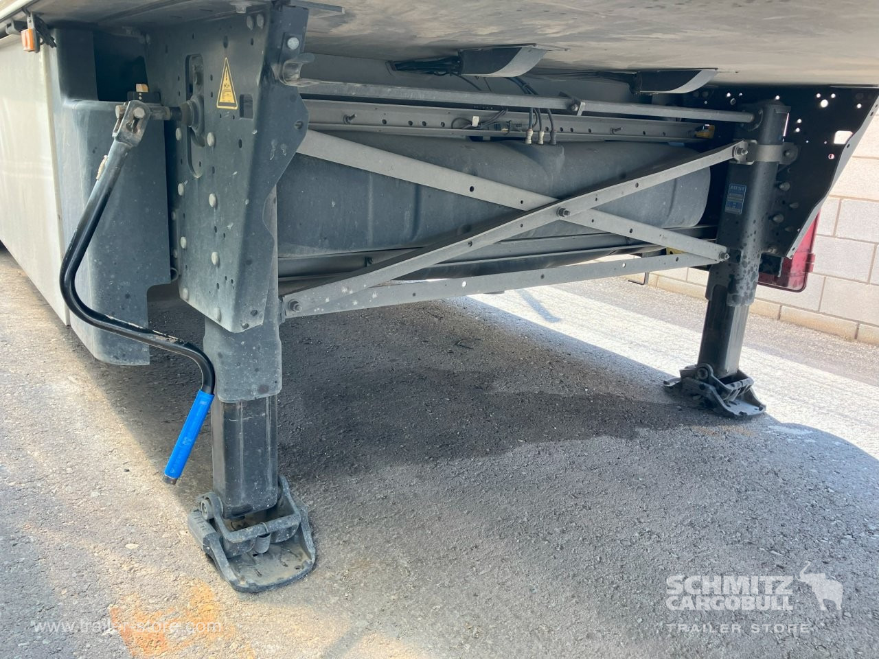 SCHMITZ Semiremolque Frigo Standard Double deck - Изотермический полуприцеп: фото 4 SCHMITZ Semiremolque Frigo Standard Double deck - Изотермический полуприцеп: фото 4