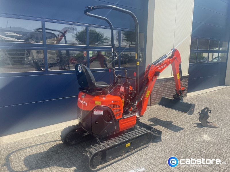 Kubota U10-3 Mini graafmachine - 900 kg - Verbreedbaar - Bouwjaar 2020 - Uren 1193 !! - 2 graafbakken - Zeer mooie machine - Мини-экскаватор: фото 3 Kubota U10-3 Mini graafmachine - 900 kg - Verbreedbaar - Bouwjaar 2020 - Uren 1193 !! - 2 graafbakken - Zeer mooie machine - Мини-экскаватор: фото 3
