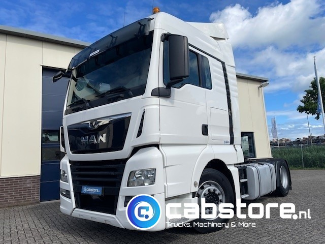 MAN TGX 18.420 4x2 Euro 6 MAN TGX 18.420 4x2 BLS Euro 6 - XLX Cabine - WB 360 - Bouwjaar 2018 - Km 681.675 - Good condition! - Тягач: фото 2 MAN TGX 18.420 4x2 Euro 6 MAN TGX 18.420 4x2 BLS Euro 6 - XLX Cabine - WB 360 - Bouwjaar 2018 - Km 681.675 - Good condition! - Тягач: фото 2