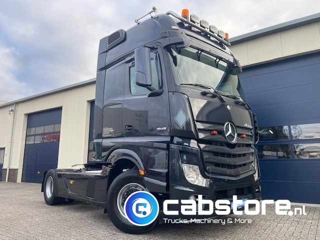 Mercedes-Benz ACTROS  1945 4x2 Euro 5 - Hydraulic unit - Bouwjaar 2013 - km 980.317 - Megaspace - Тягач: фото 1 Mercedes-Benz ACTROS  1945 4x2 Euro 5 - Hydraulic unit - Bouwjaar 2013 - km 980.317 - Megaspace - Тягач: фото 1
