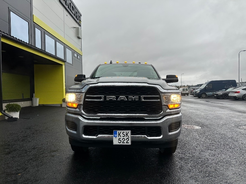 RAM 2500 Tradesman - Другая техника: фото 2 RAM 2500 Tradesman - Другая техника: фото 2