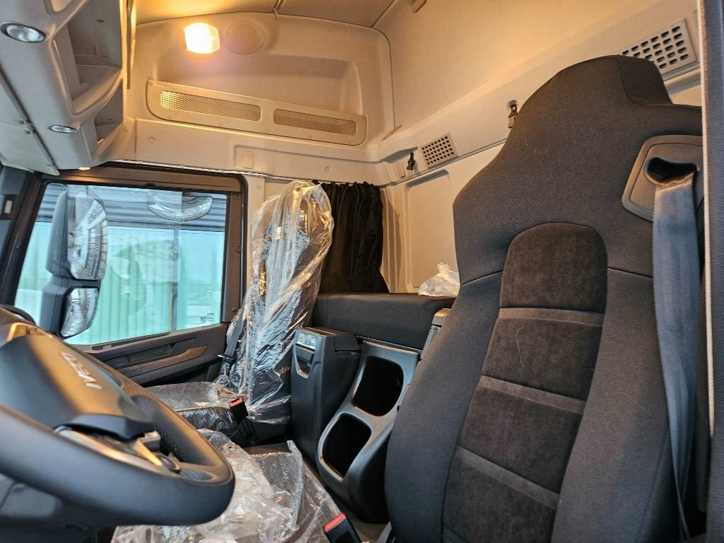 Iveco TWay AT410T54 10X4 metsäkoneritilä - Лесовоз: фото 5 Iveco TWay AT410T54 10X4 metsäkoneritilä - Лесовоз: фото 5