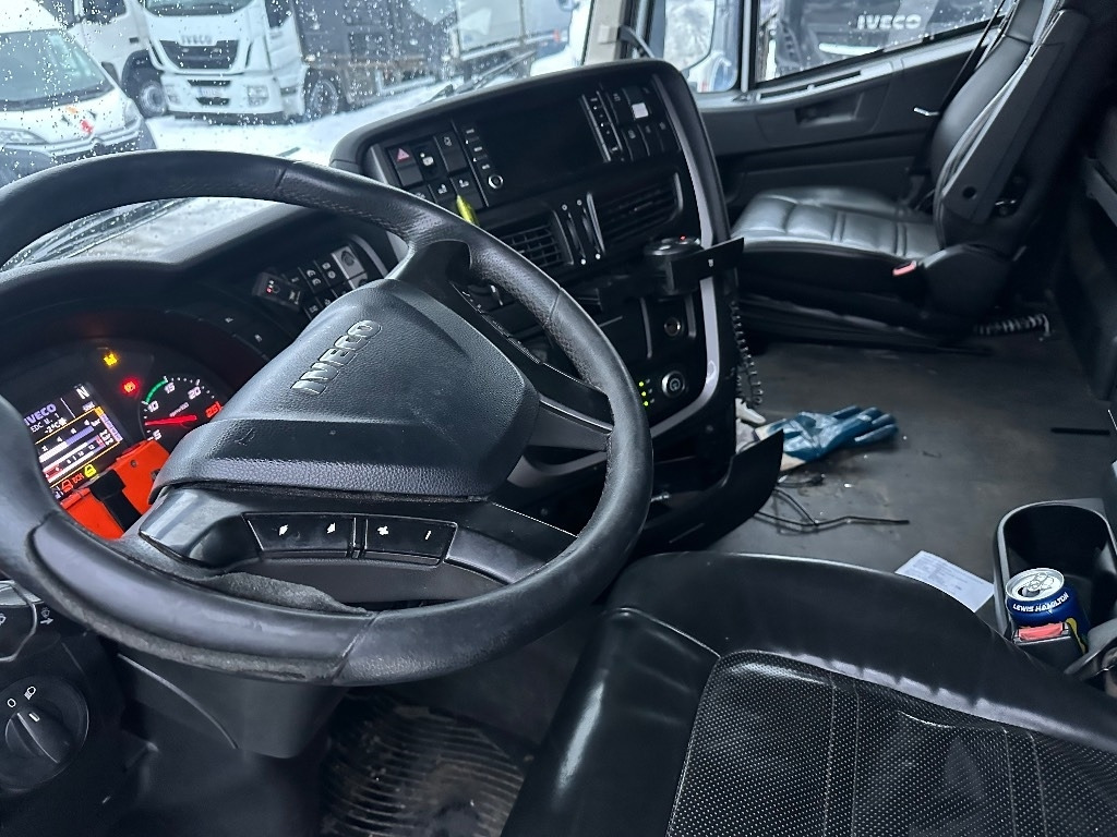 Крюковой мультилифт Iveco X-Way 560 8x2: фото 11