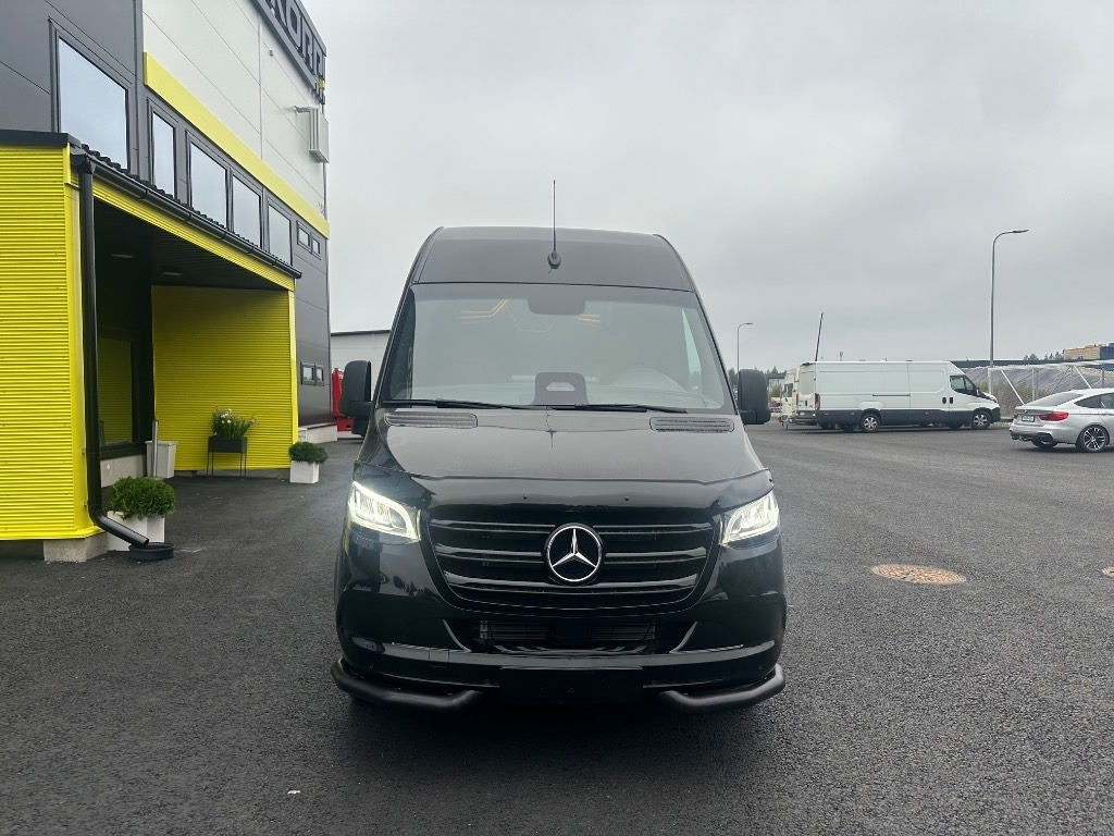 Mercedes-Benz Sprinter 319 Retkis - Цельнометаллический фургон: фото 3 Mercedes-Benz Sprinter 319 Retkis - Цельнометаллический фургон: фото 3