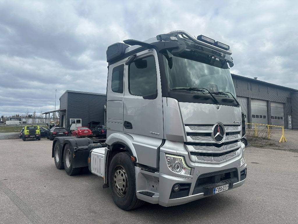 Mercedes-Benz Actros 2653 6x4 - Тягач: фото 2 Mercedes-Benz Actros 2653 6x4 - Тягач: фото 2
