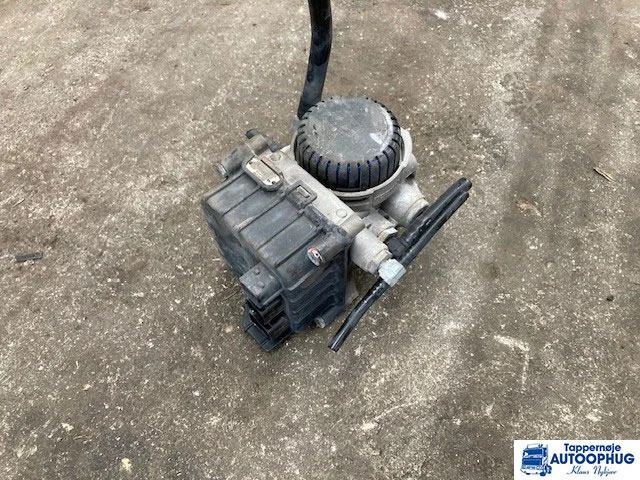 DAF front axle modulator – DAF 2047120 - Электрическая система для Грузовиков: фото 2 DAF front axle modulator – DAF 2047120 - Электрическая система для Грузовиков: фото 2