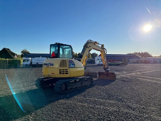 KOMATSU PC80MR - Гусеничный экскаватор: фото 4 KOMATSU PC80MR - Гусеничный экскаватор: фото 4