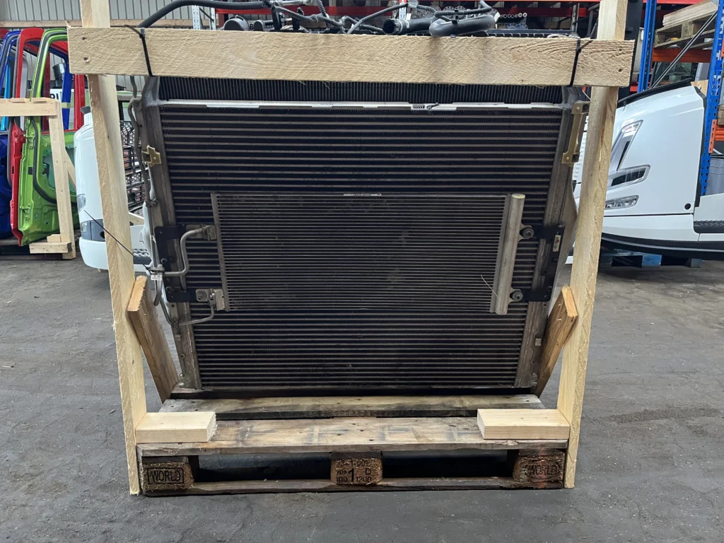 MAN Radiator – MAN 81.06101-6819 - Двигатель и запчасти для Грузовиков: фото 3 MAN Radiator – MAN 81.06101-6819 - Двигатель и запчасти для Грузовиков: фото 3