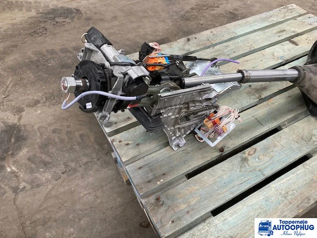 MAN Steering column – MAN 81.46113-6236 - Кабина и интерьер для Грузовиков: фото 2 MAN Steering column – MAN 81.46113-6236 - Кабина и интерьер для Грузовиков: фото 2