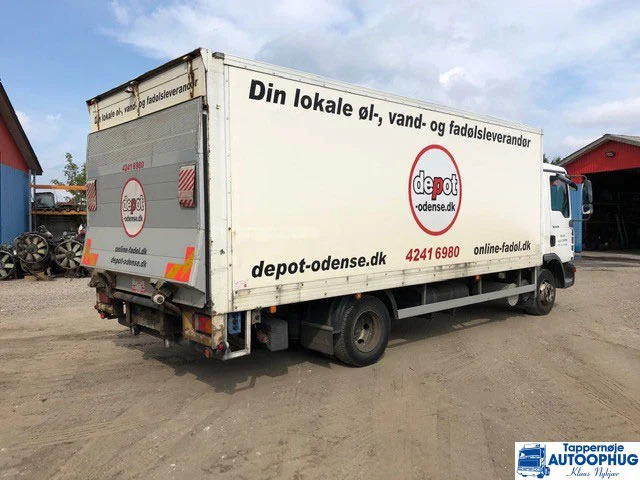 MAN TGL 12.210 - Грузовик с закрытым кузовом: фото 3 MAN TGL 12.210 - Грузовик с закрытым кузовом: фото 3