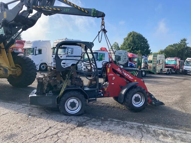 SCHÄFFER 4670Z - Компактный фронтальный погрузчик: фото 4 SCHÄFFER 4670Z - Компактный фронтальный погрузчик: фото 4