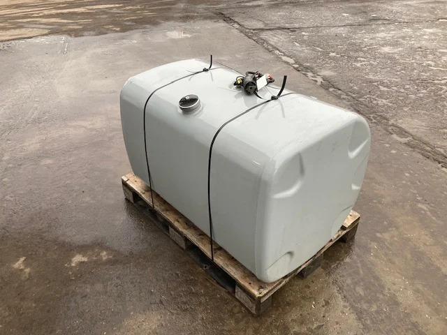 Scania Diesel tank – Scania 2849797 - Топливный бак для Грузовиков: фото 4 Scania Diesel tank – Scania 2849797 - Топливный бак для Грузовиков: фото 4