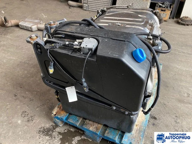 Scania adblue tank / reductant tank scania 2393232 - Бак для AdBlue для Грузовиков: фото 1 Scania adblue tank / reductant tank scania 2393232 - Бак для AdBlue для Грузовиков: фото 1