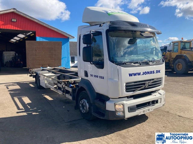 Volvo FL240 euro5 - Грузовик бортовой/ Платформа: фото 2 Volvo FL240 euro5 - Грузовик бортовой/ Платформа: фото 2