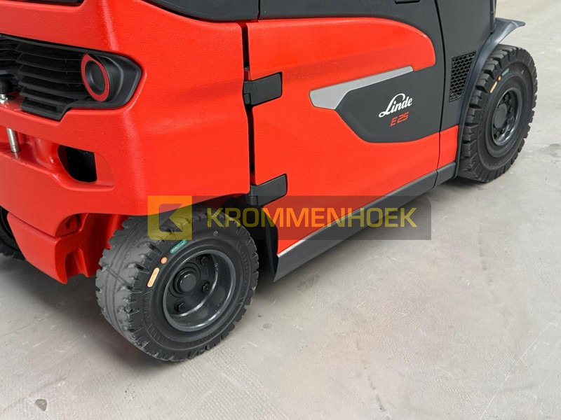 Новый Электропогрузчик Linde E 25 Triplex 7410 mm: фото 11